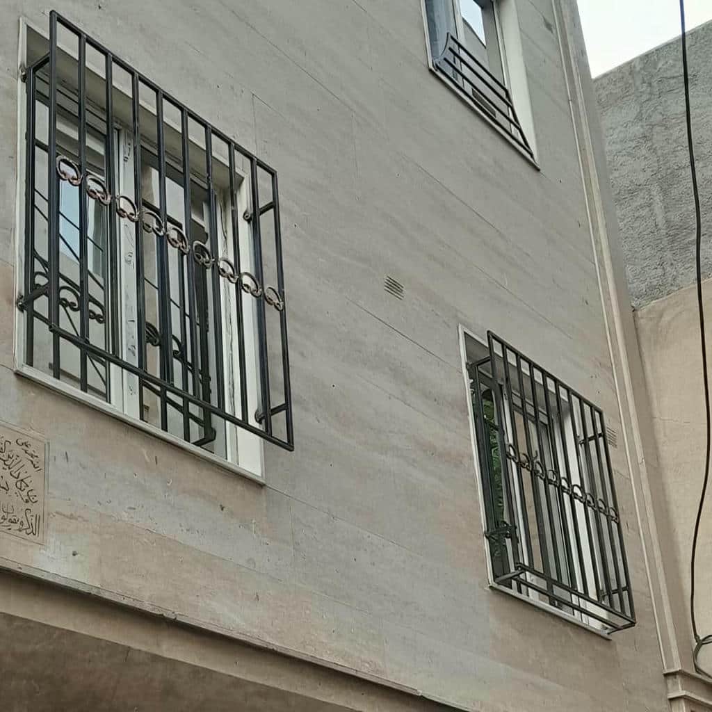 حفاظ پنجره در استان خراسان جنوبی با رنگ مشکی مات