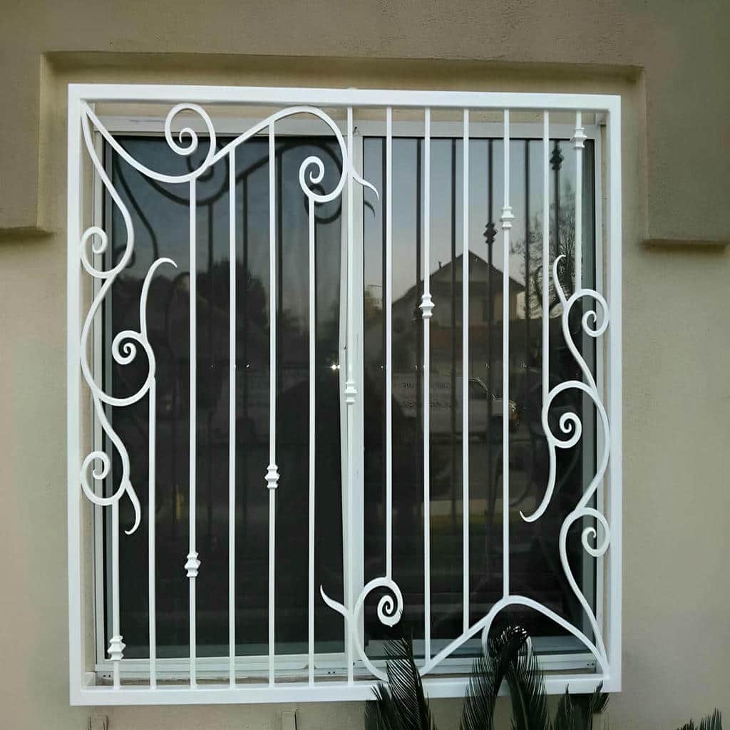 حفاظ پنجره سفارشی در بیرجند با رنگ کوره ای