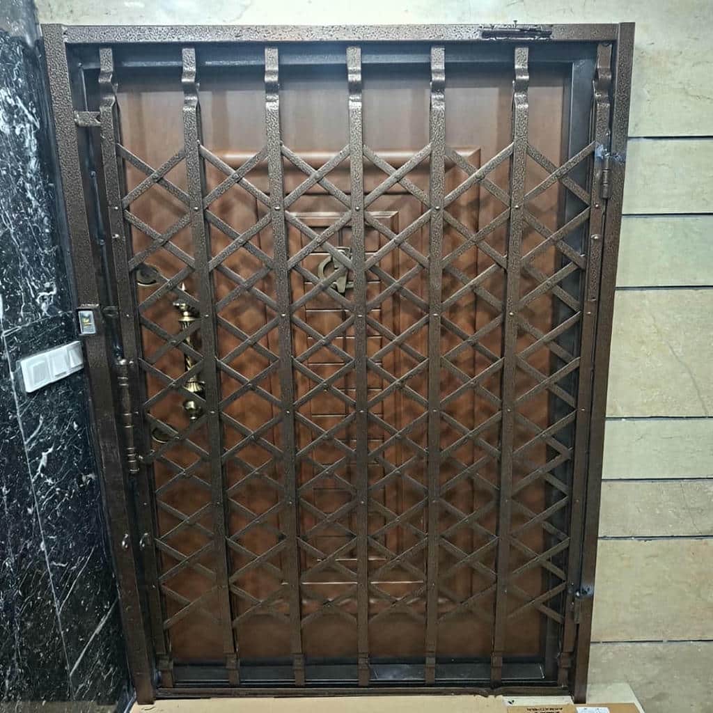درب آکاردئونی فلزی با پوشش رنگ الکترواستاتیک
