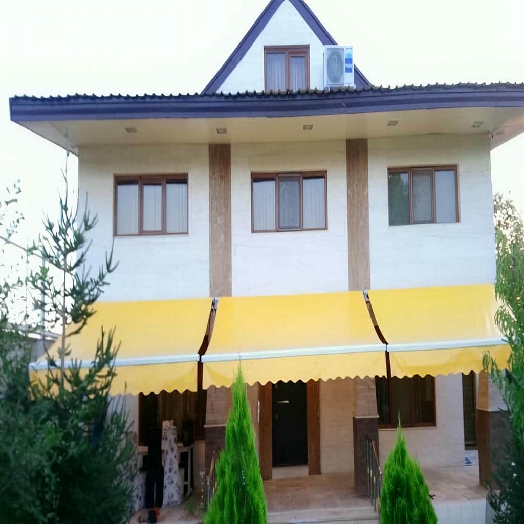 سایبان برقی اتوماتیک برای نمای مغازه در استان یزد