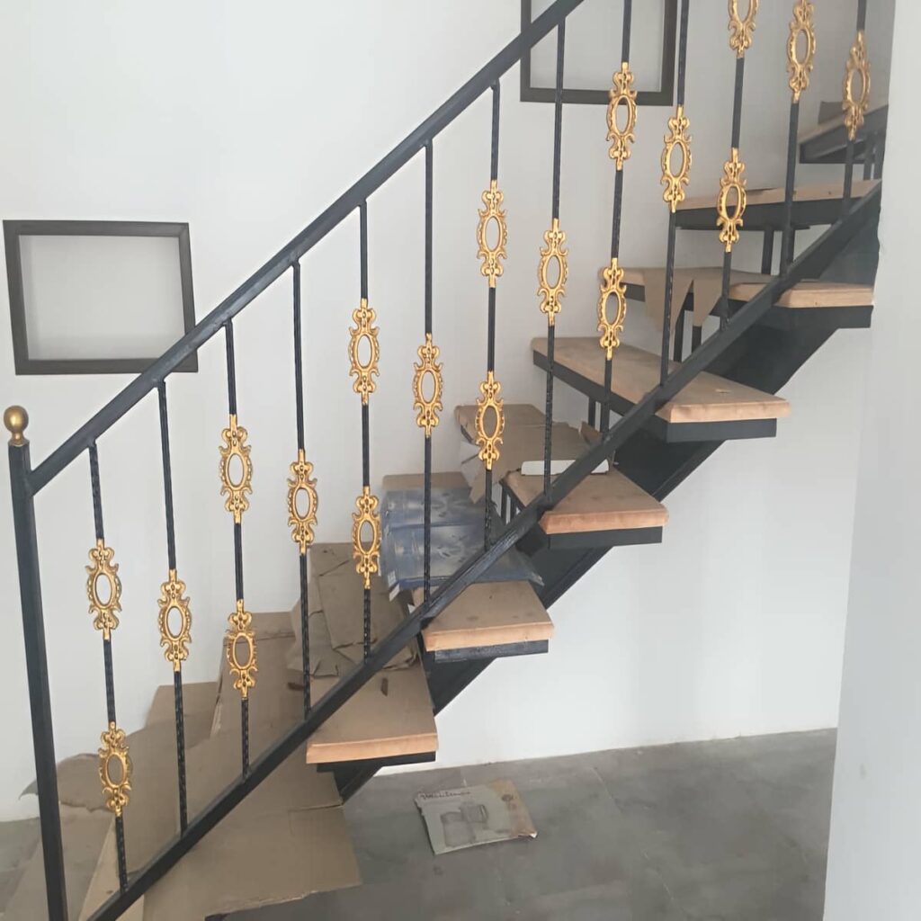 نرده راه پله طرح ساده برای لابی نرده راه پله طرح ساده برای لابی