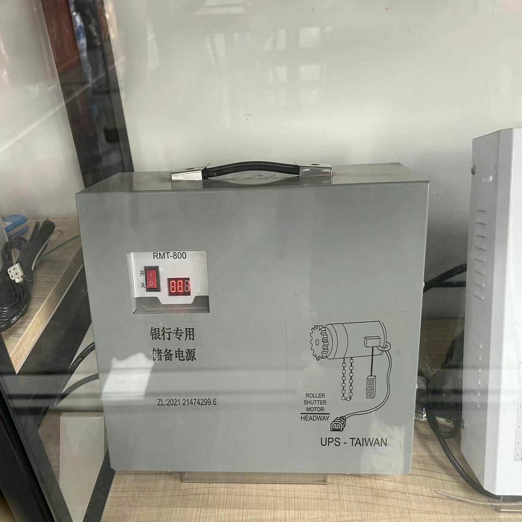 جک درب پارکینگ بازویی برای ورودی دو لنگه استان بوشهر مرکز فروش و خدمات جک درب پارکینگ در استان بوشهر